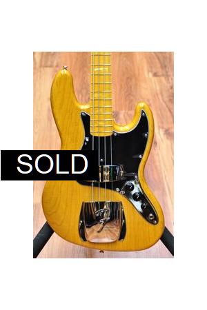 Fender American Vintage 1975 Jazz Bass Aged Natural-MN Fender American Vintage 1975 Jazz Bass Aged Natural-MN